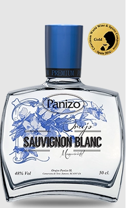 Aguardiente de orujo MONOVARIETAL SAUVIGNON PANIZO 50cl 45º (R) x 3
