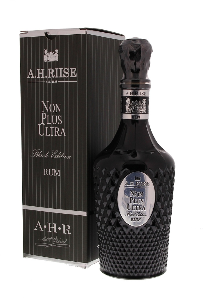 A.H. Riise Non Plus Ultra Black Edition Rum 70cl 42° (R) GBX x6