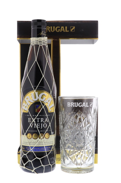 Brugal Extra Viejo + Glas 70cl 38° (R) GBX x4