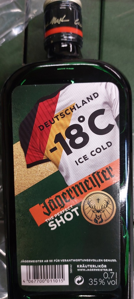 Jägermeister ( DE - Label Football Shirt Germany) 70cl 35° (R) x6